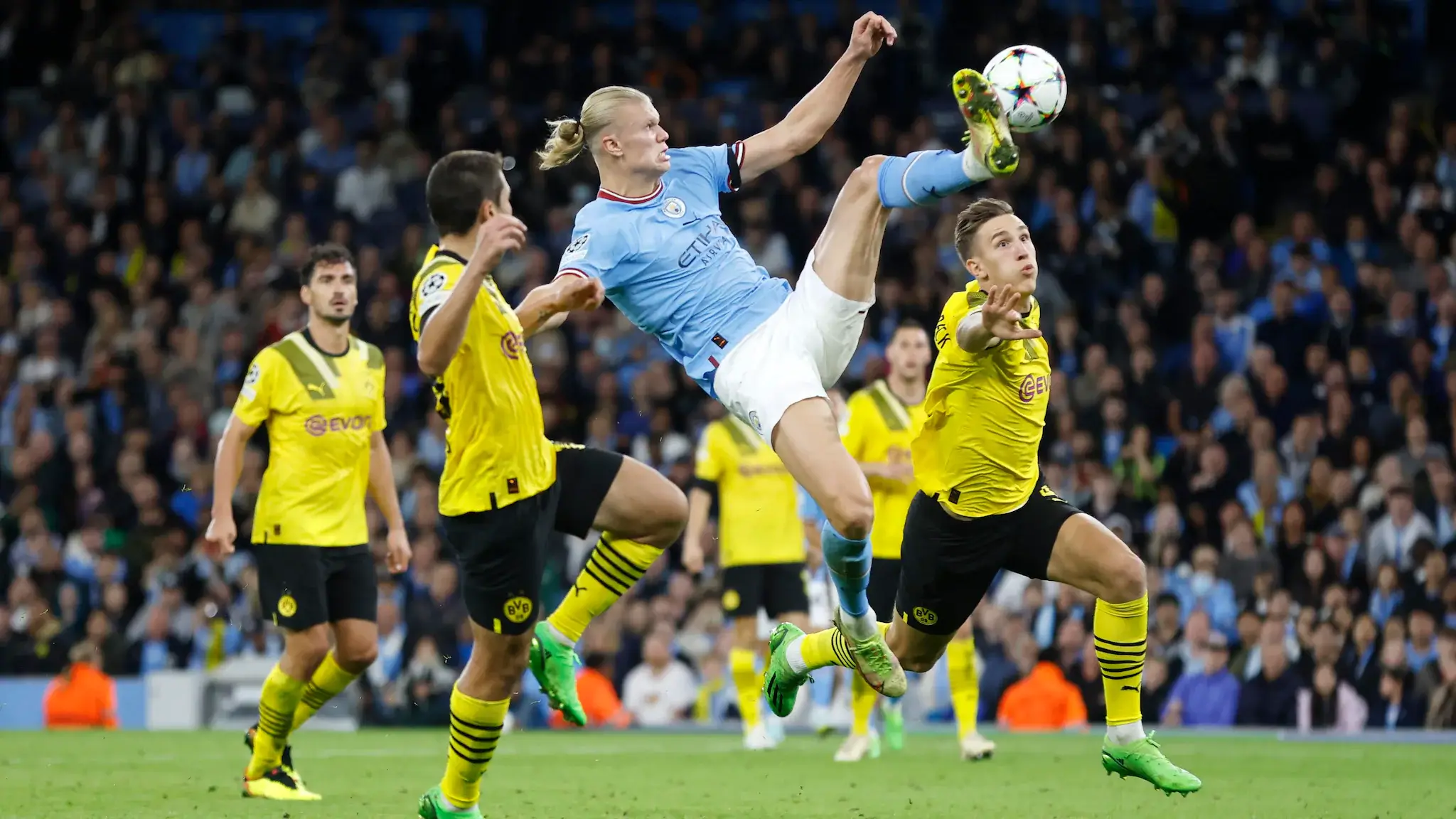 manchester_city_v_borussia_dortmund_group_g_-_uefa_champions_league (1)